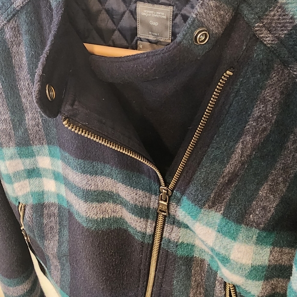 GAP Cropped Plaid Jacket - Picture 4 of 9